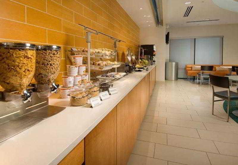 Springhill Suites Alexandria Esterno foto